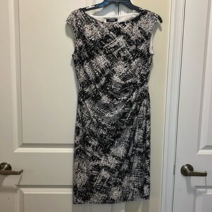 Chaps black and white dress, Size M, very professional and sleek!